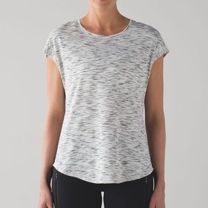 lululemon athletica Gray Short Sleeve Tee